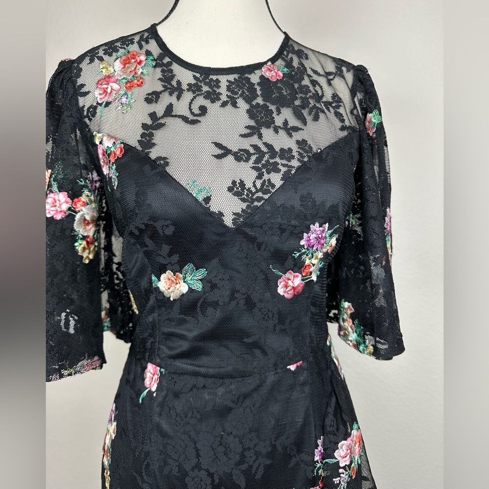 COOPER ST Myrtle Floral Lace Dress in size 2 - Picture 4 of 6